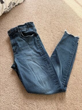 🤍 JOES JEANS - Size 29 Jeans